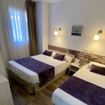 Bella Dolores يوريت دي مار